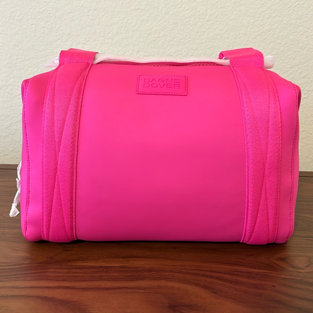 NWT Dagne Dover medium Landon in hottest pink